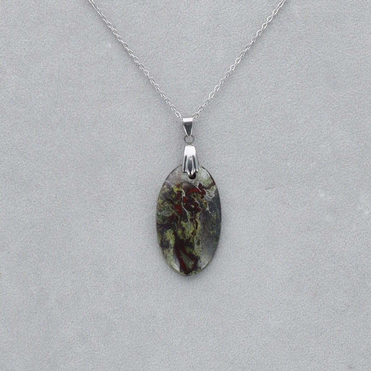 Dragon Vert Cabochon percé 24