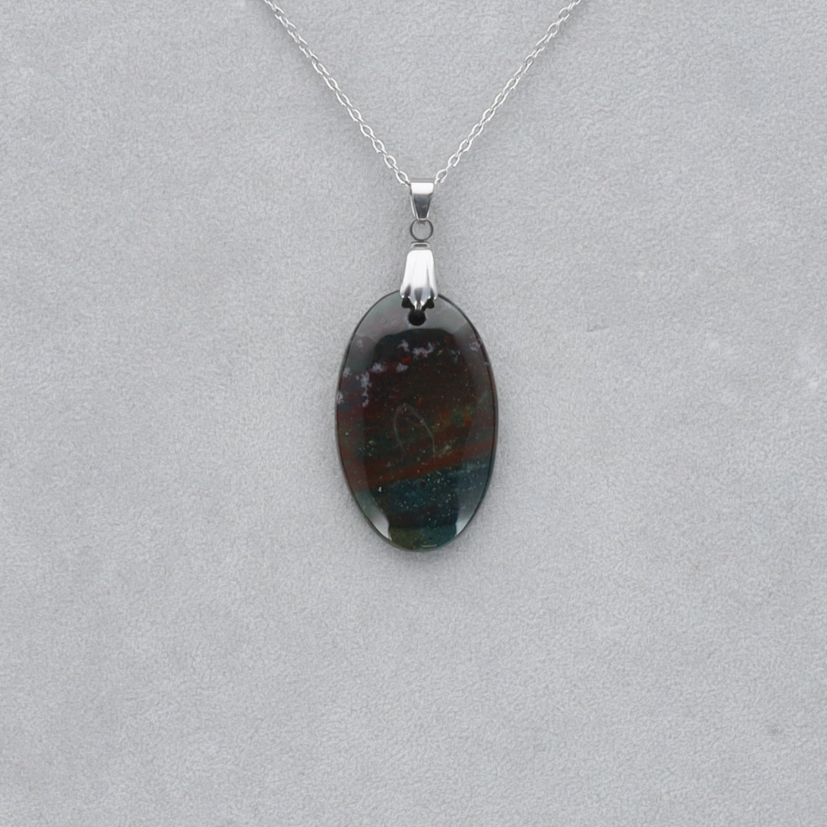 Héliotrope Cabochon percé 23