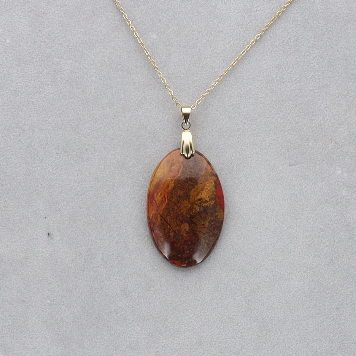 Jaspe Brechique Cabochon percé 34