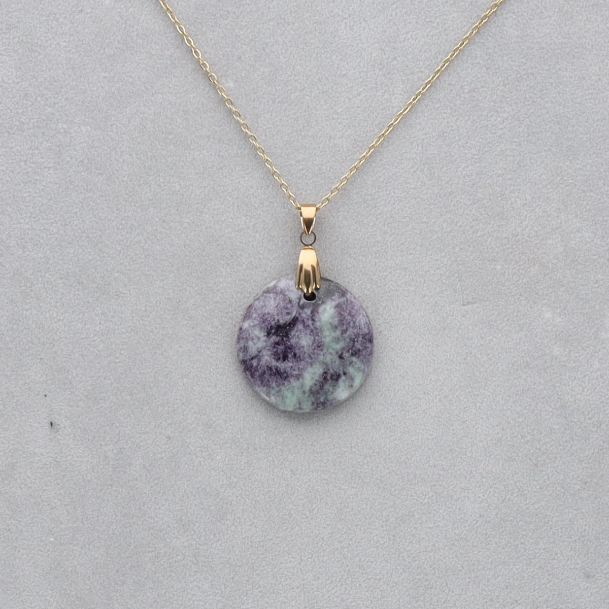 Kammererite Cabochon percé 56