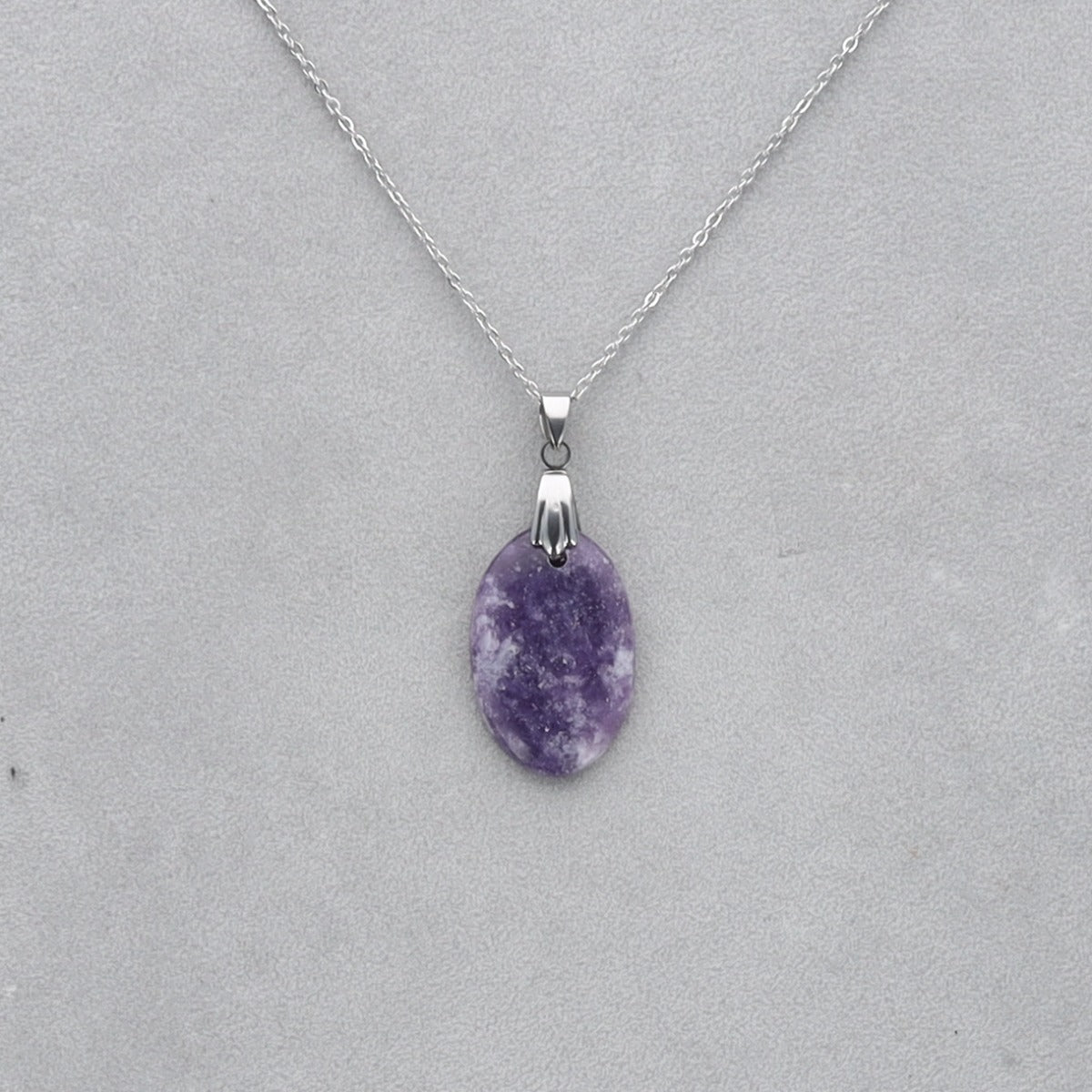 Lépidolite Cabochon percé 39