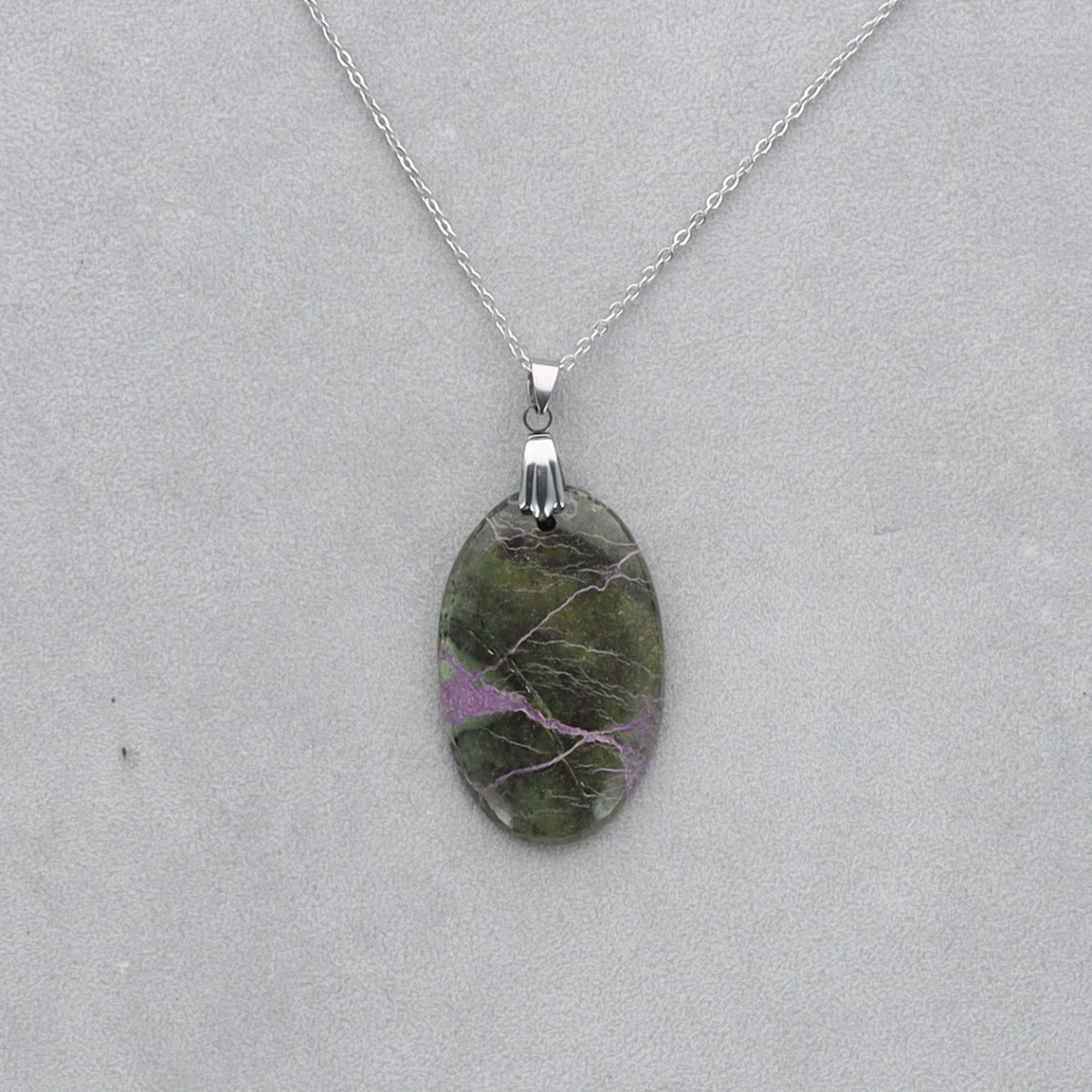 Purpurite Cabochon percé 23