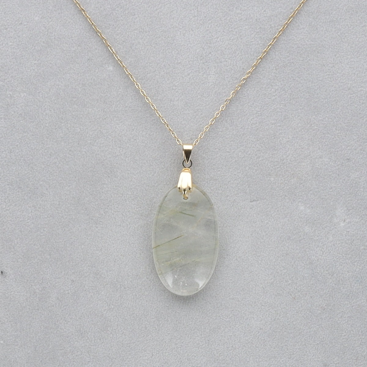 Quartz vert Rutile percé 23