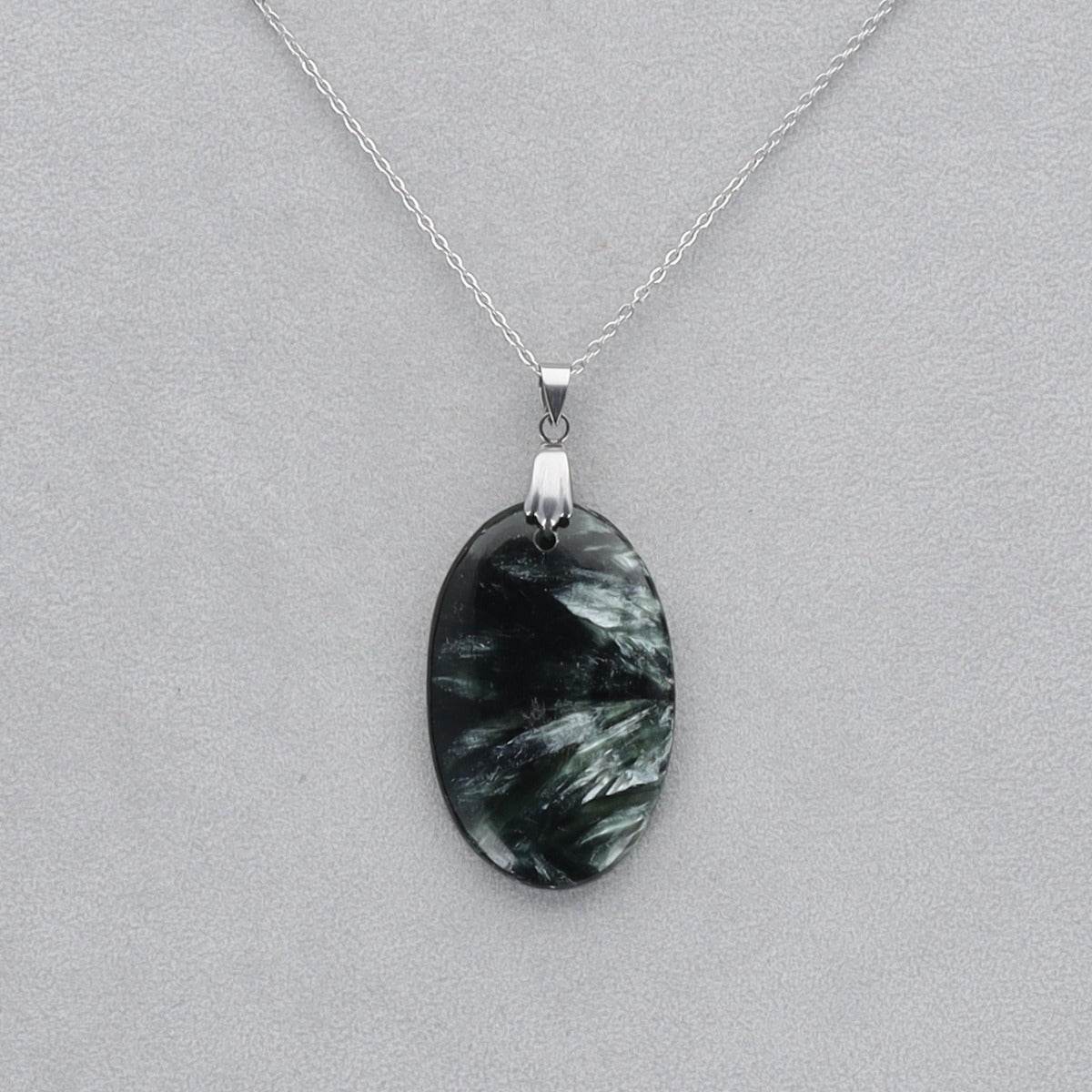Séraphinite Cabochon percé 22