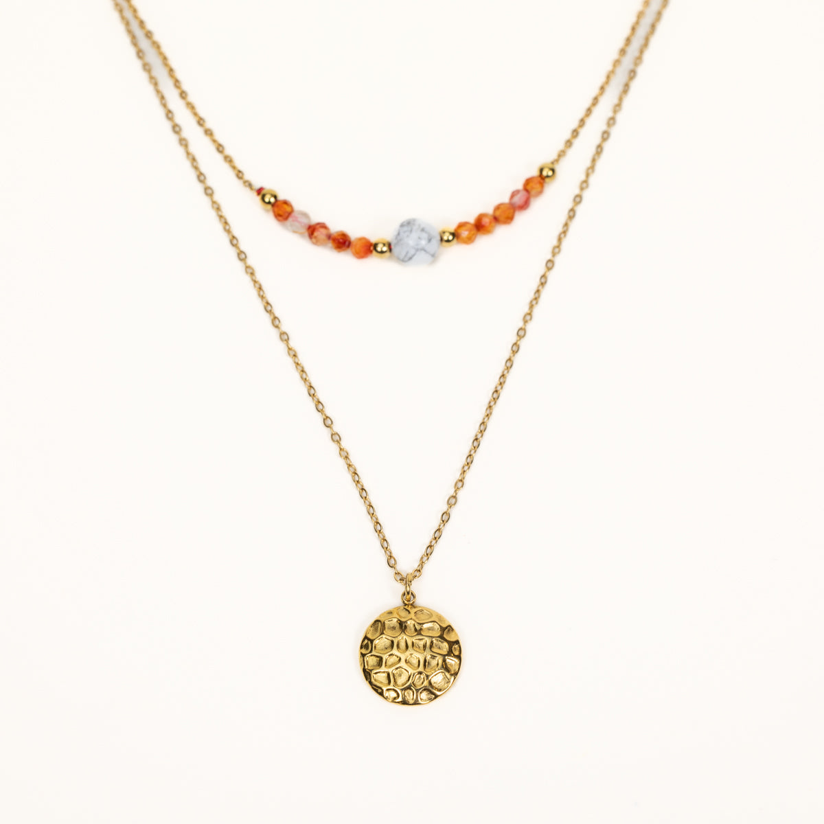 Pendentif Tiwaz - Cornaline, Howlite
