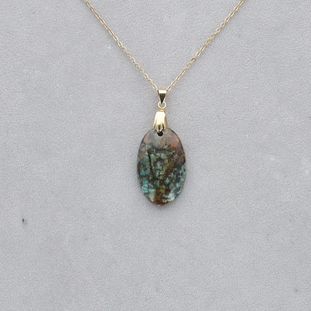 Turquoise Africaine Cabochon percé 18