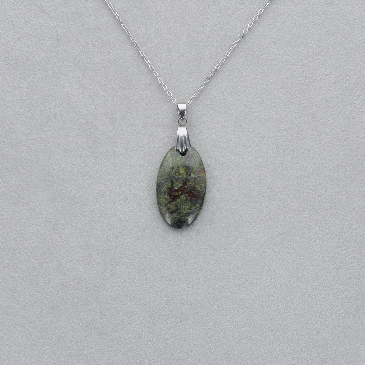 Dragon Vert Cabochon percé 16