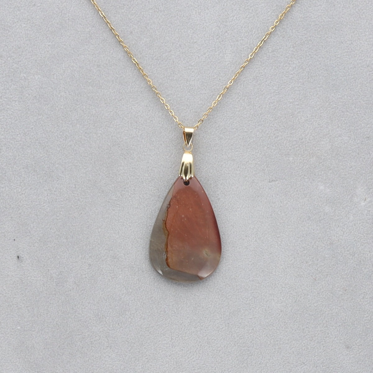 Jaspe Polychrome Cabochon percé 37
