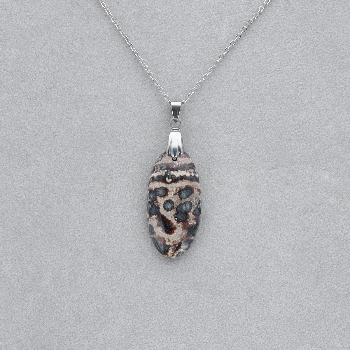 Jaspe Viper Cabochon percé 22