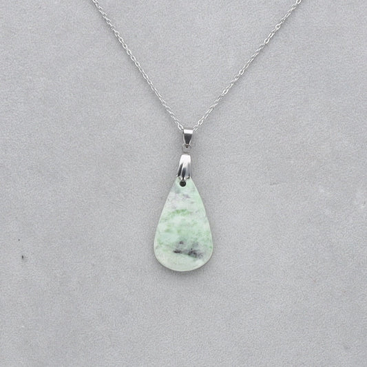 Kammererite Cabochon percé 46