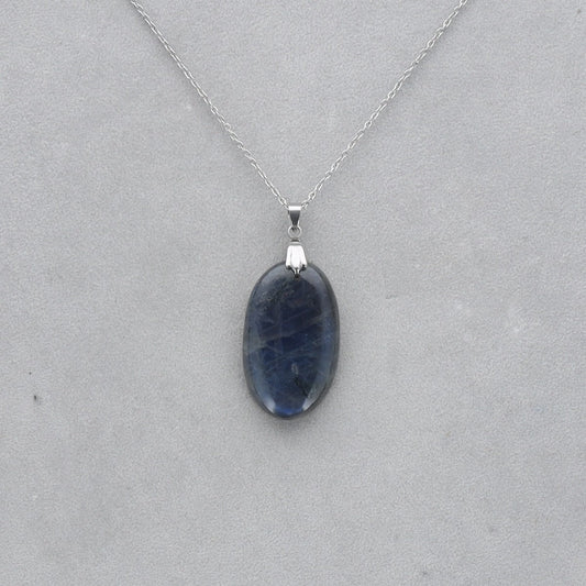 Labradorite Extra Cabochon percé 60