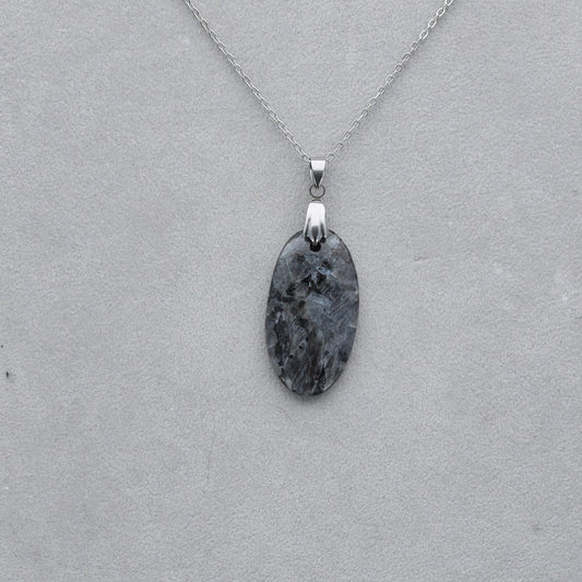 Larvikite Cabochon percé 32