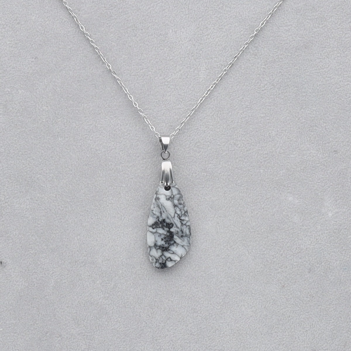 Pinolite Cabochon percé 92