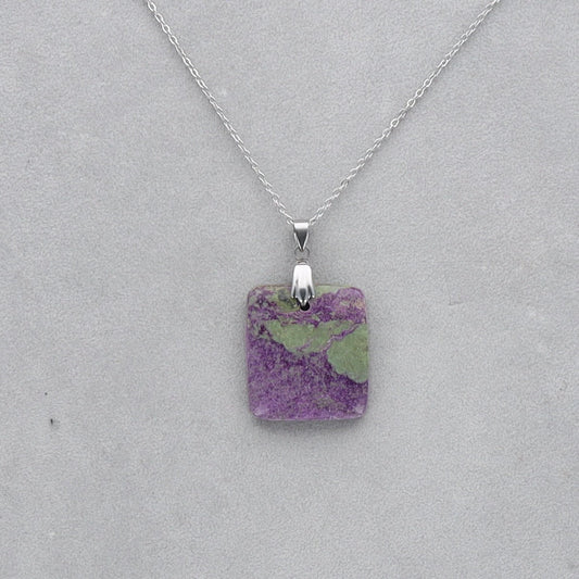 Purpurite Cabochon percé 19