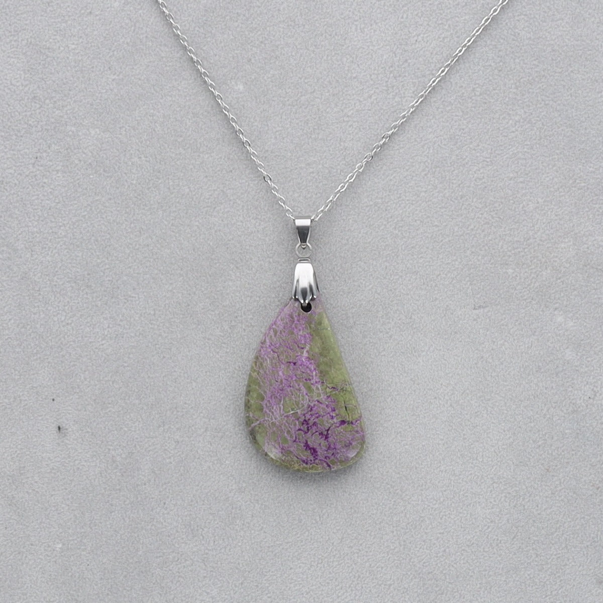 Purpurite Cabochon percé 21