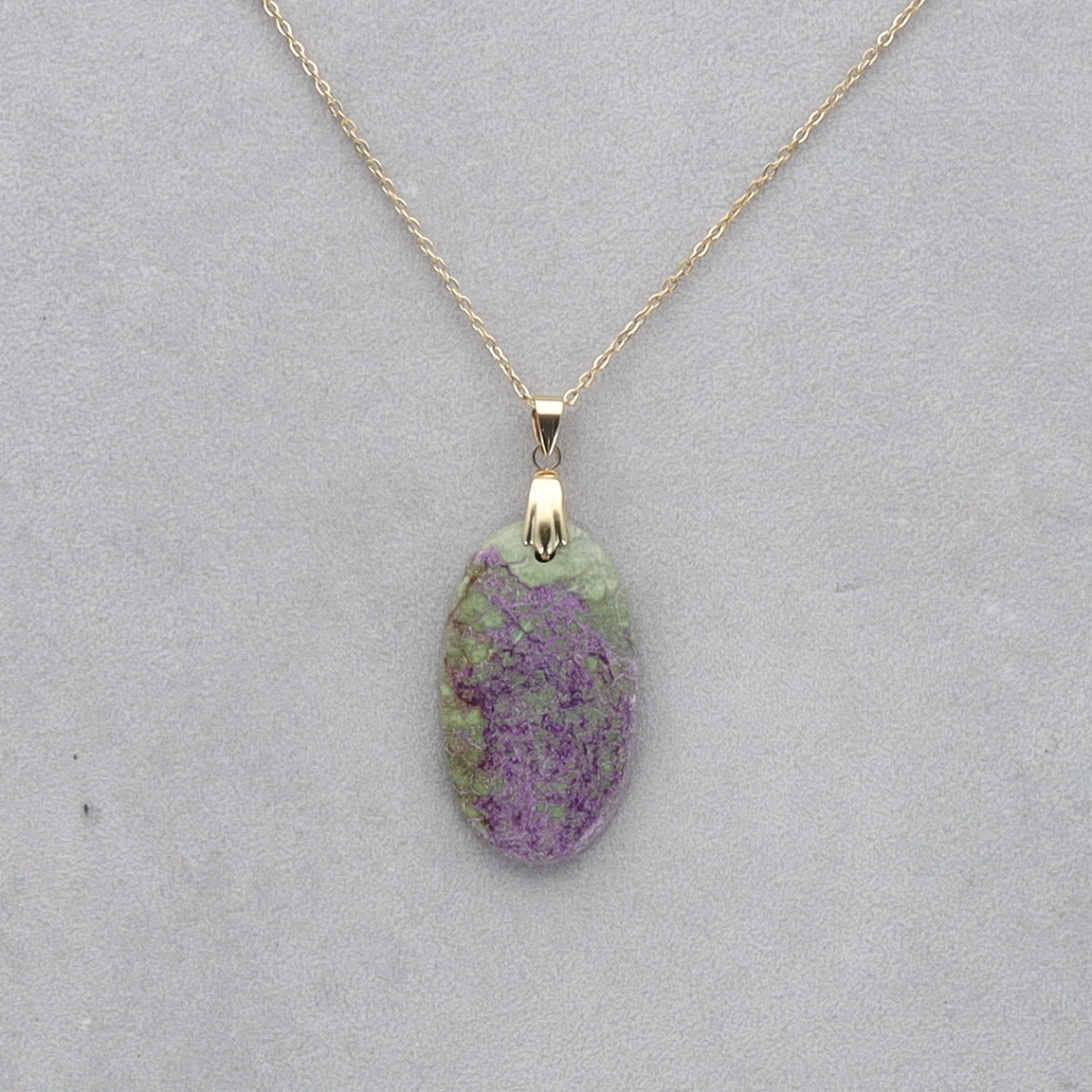 Purpurite Cabochon percé 29