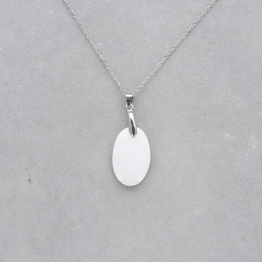 Scolécite Cabochon percé 51
