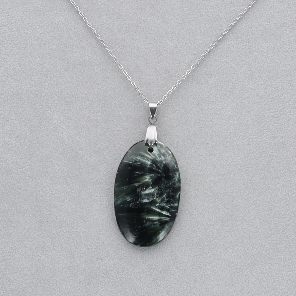 Séraphinite Cabochon percé 25