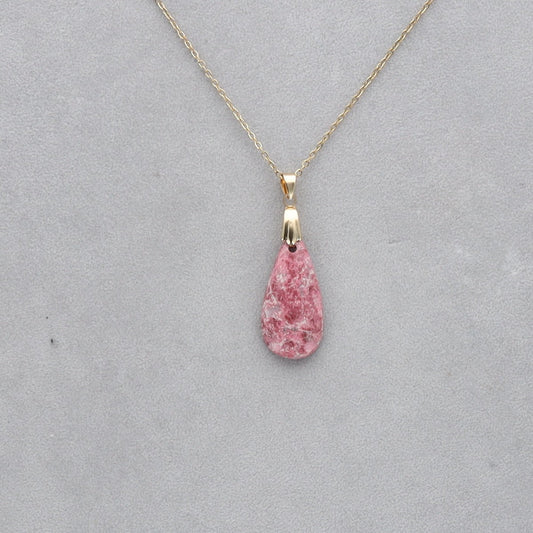 Thulite Cabochon percé 105